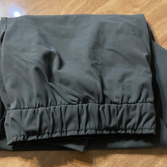 lululemon athletica Gray Pants - Picture 6 of 7